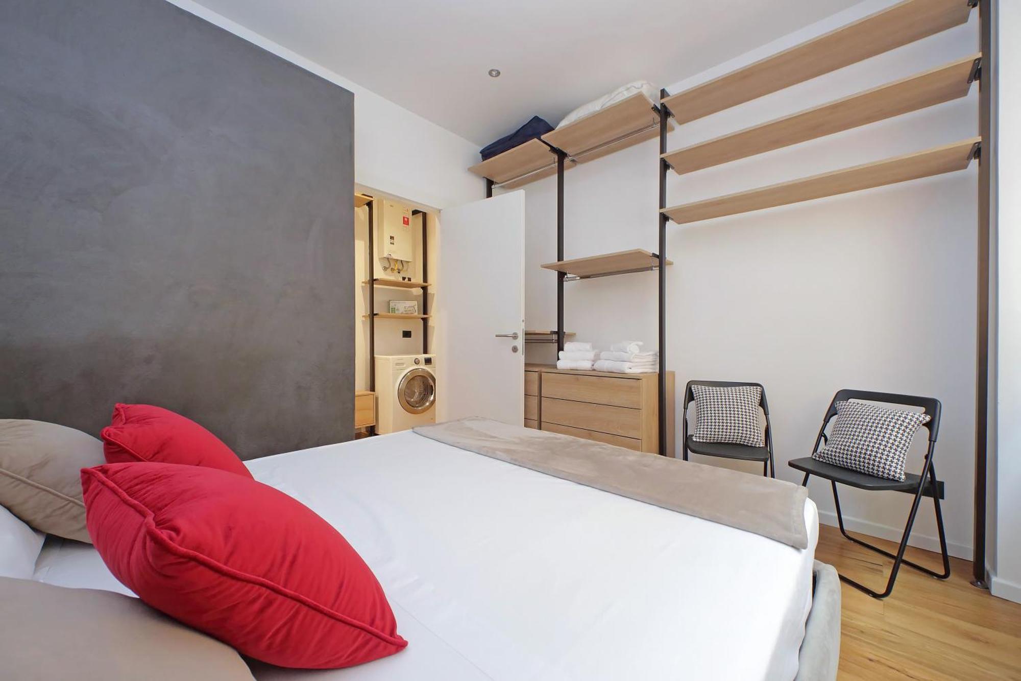 Vestali House Roma