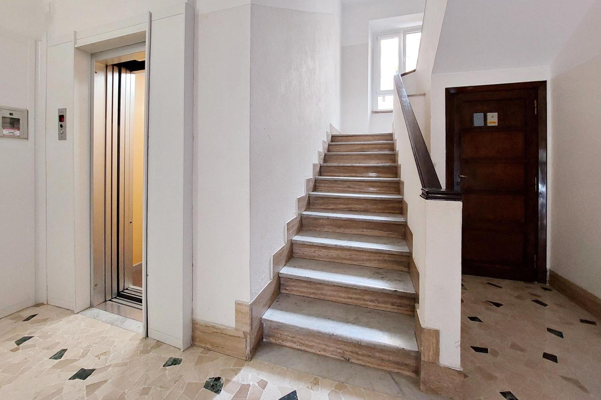 Vestali House Apartment *