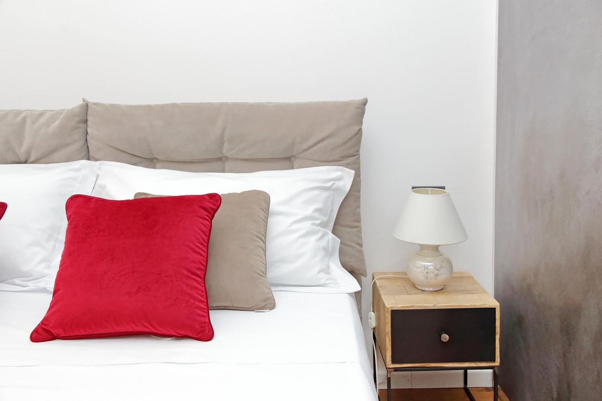 Apartment Vestali House *